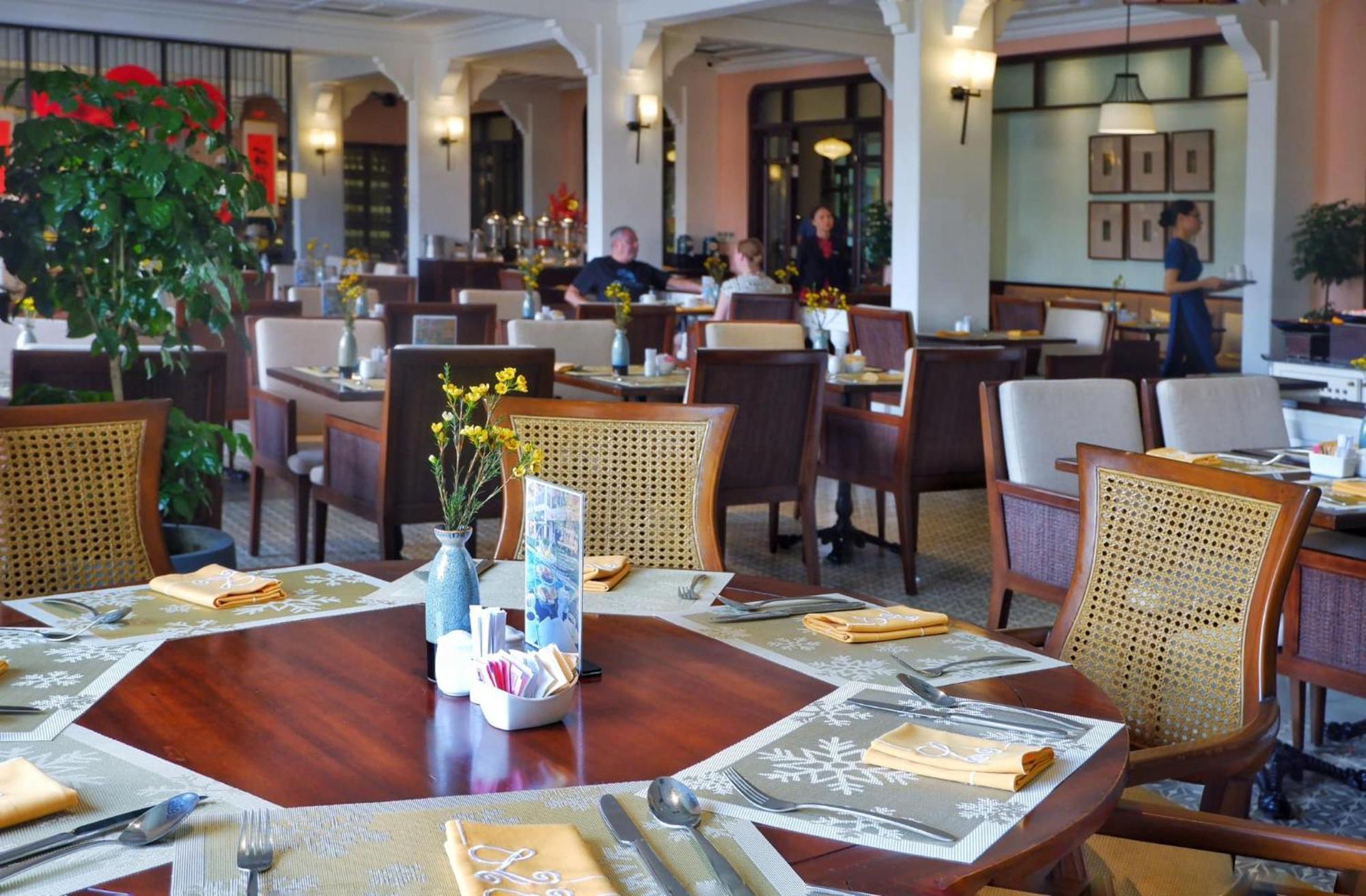 Allegro Hoi An . A Little Luxury Hotel & Spa Exterior photo The restaurant at the hotel